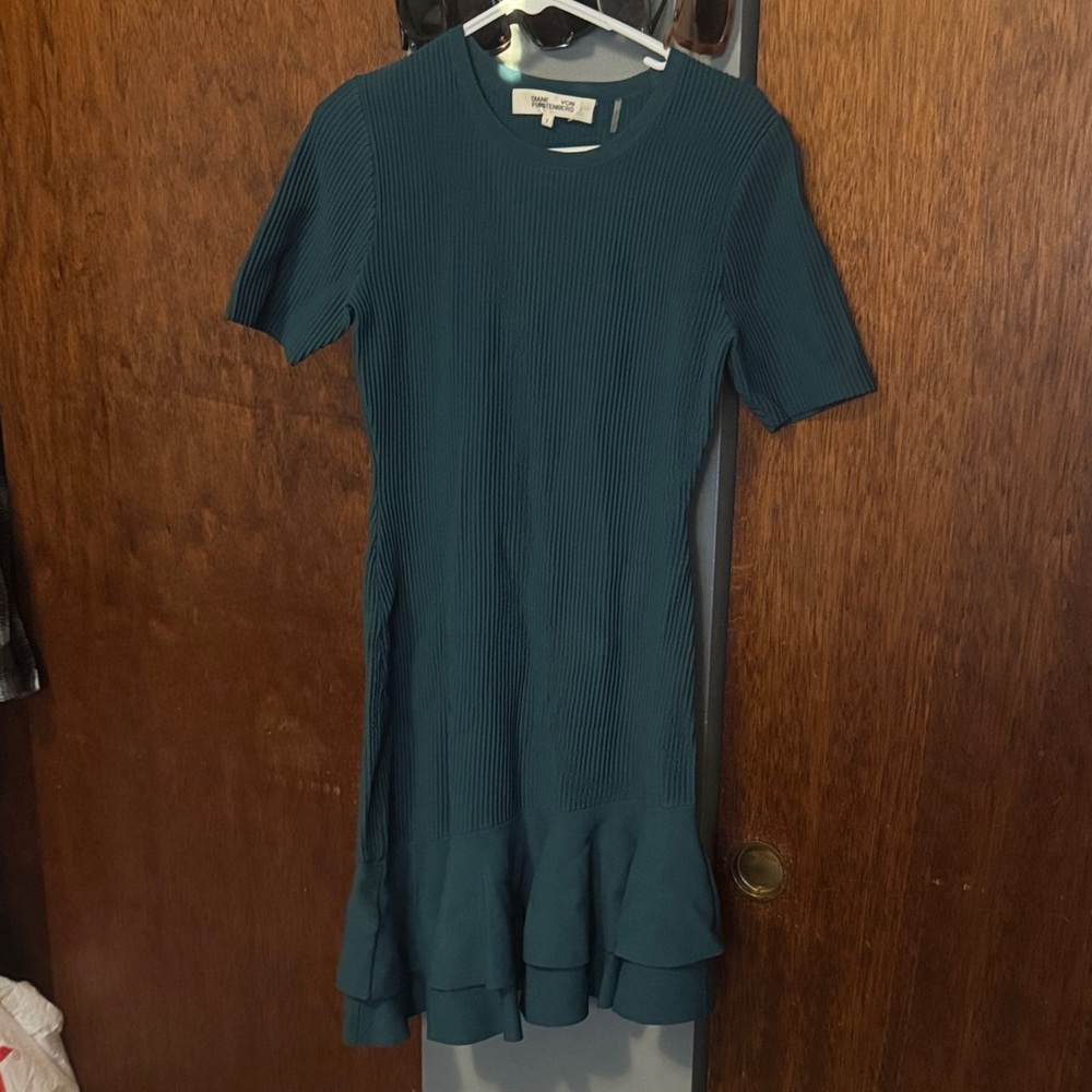 Diane Von Furstenberg Teal Ribbed Top